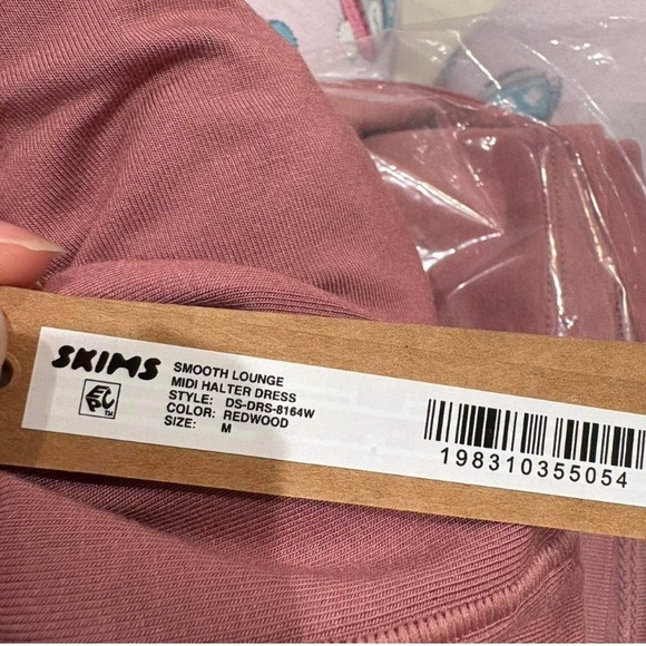 SKIMS smooth lounge mid halter dress in redwood NWT - Picture 7 of 7